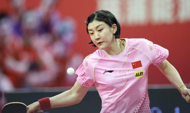 队锋线的即 队锋线的即