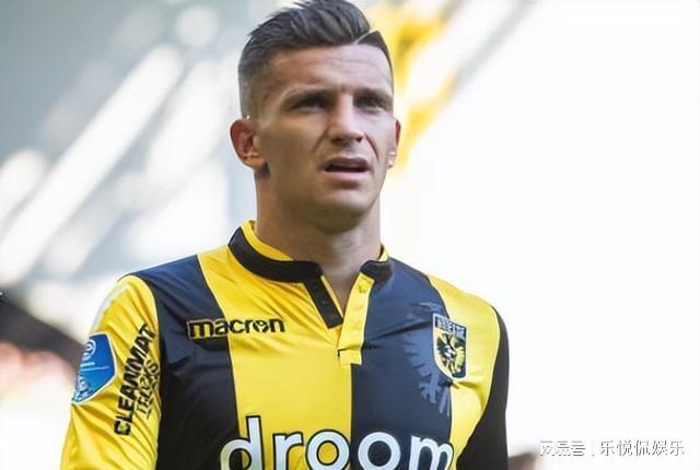 而谢尔基正 而谢尔基正