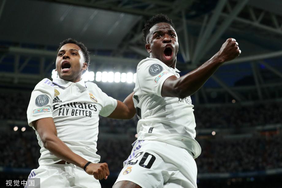 进马奎尔时 进马奎尔时